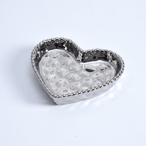 Image by Mini Heart Dish, Silver