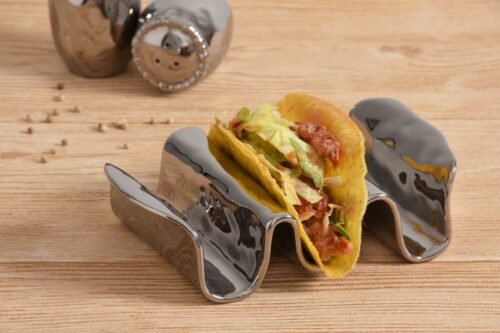 Image by Taco Holder