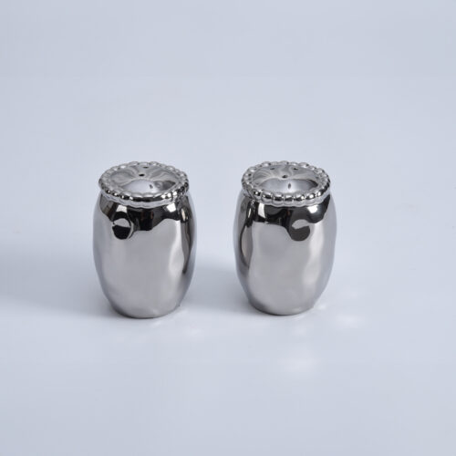 Image by Salt & Pepper Shakers