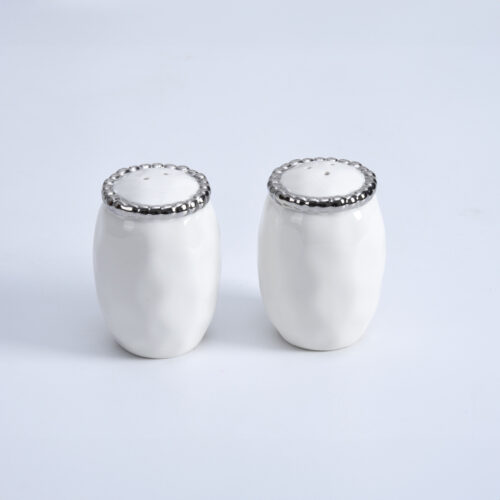 Image by Salt & Pepper Shakers