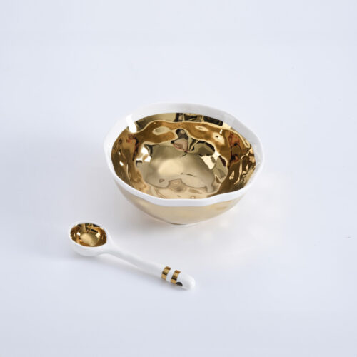 Image by The Wavy Gold Set