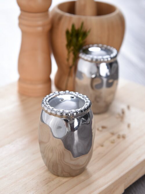 Image by Salt & Pepper Shakers