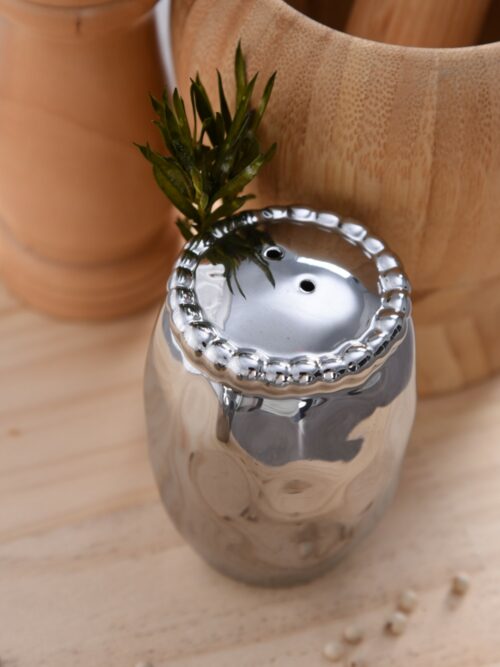 Image by Salt & Pepper Shakers