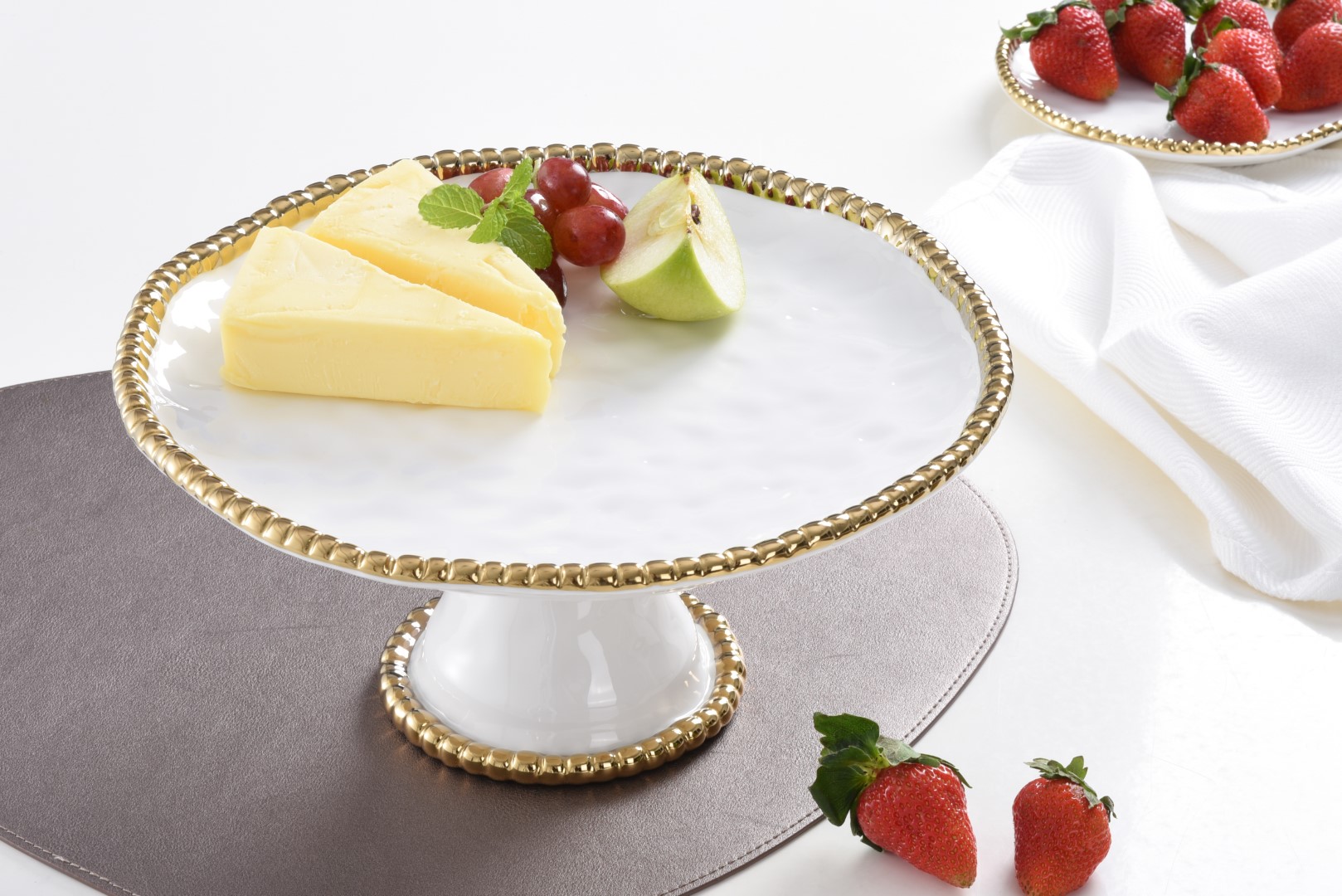 Image by Round Cake Stand