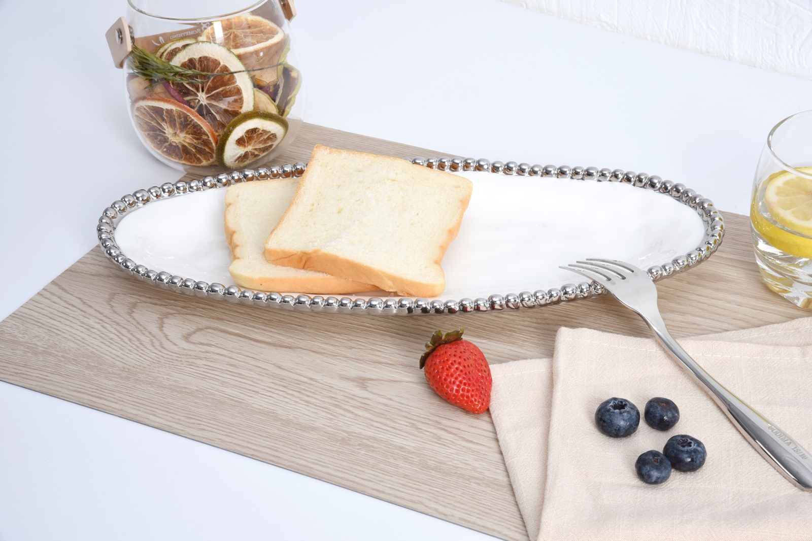 Image by Small Oval Serving Piece