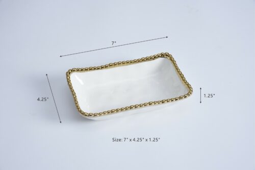 Size: 7" x 4.25" x 1.25"