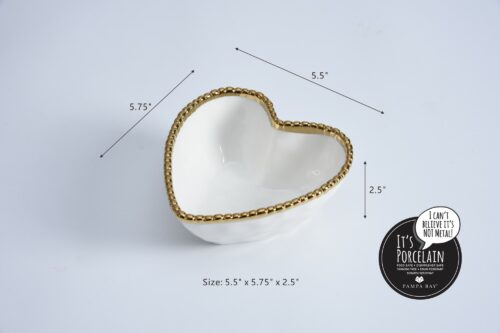 Size: 5.5" x 5.75" x 2.5"