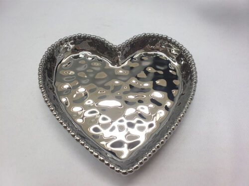 Image by Medium Heart Dish, Silver