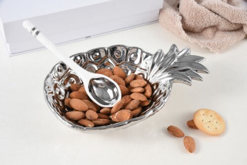 Image by The Silver Pineapple Set