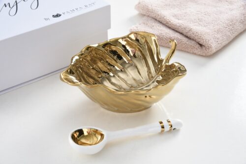 Image by The Gold Leaf Set