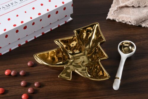 Image by The Xmas Tree Set