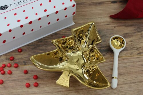 Image by The Xmas Tree Set
