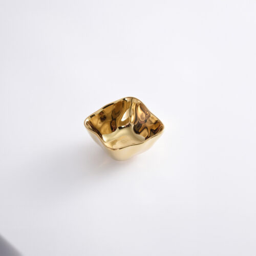 Image by Mini Square Bowl