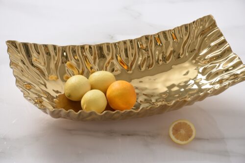 Close-up of the gold-tone porcelain finish.