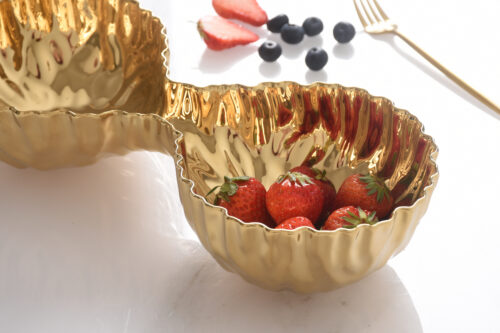 Close-up of the gold-tone porcelain finish.