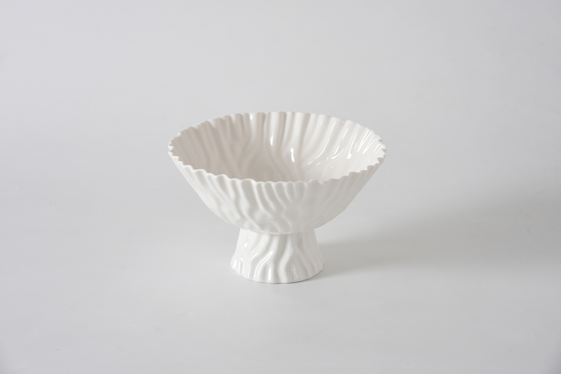 Image by Medium Footed Bowl