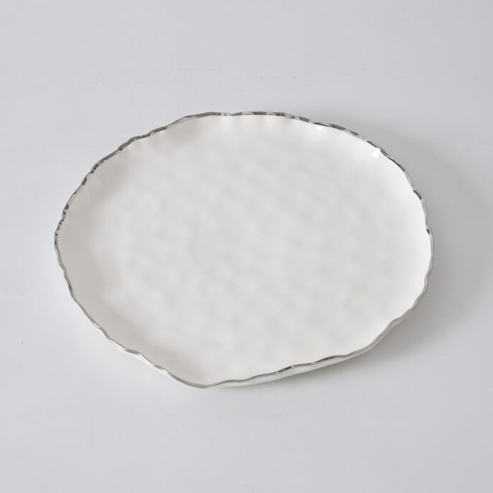 Image by Set of 4 Round Dinner Plates
